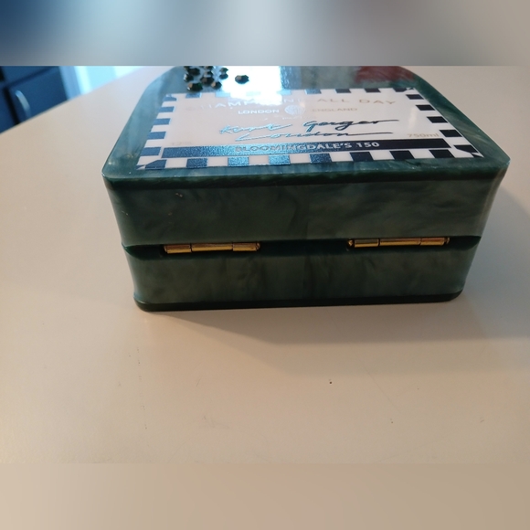 SOLD DO NOT BUY EXTREMELY RARE Kurt Geiger Collectable Champage Bag With Box - Picture 7 of 16